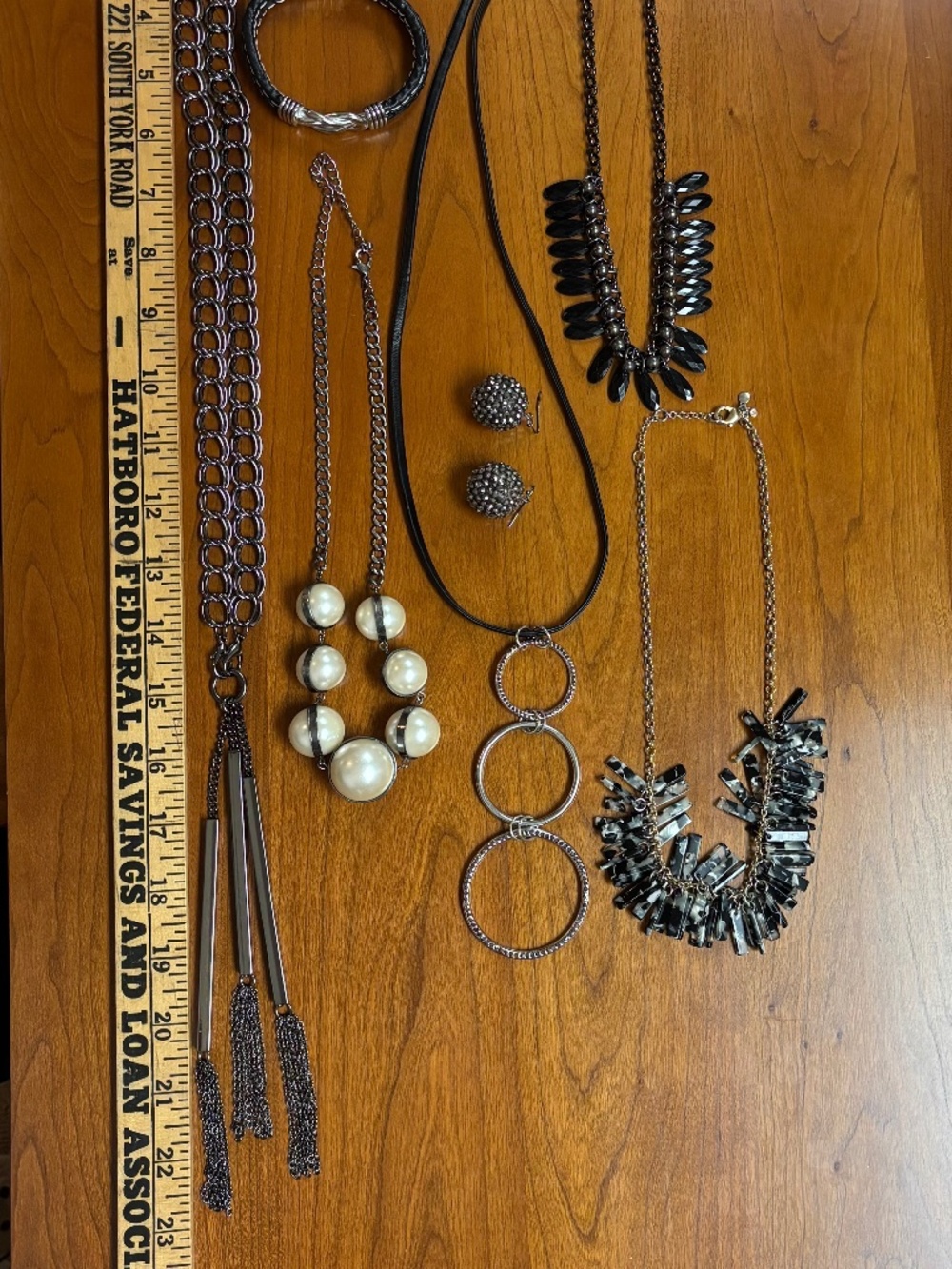 Gorgeous Gunmetal Jewelry Lot